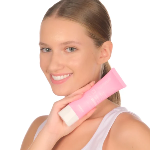 Protector Sun Care - Güneş Koruyucu Temiz Gözenek Kremi SPF 50+++ - Görsel 4