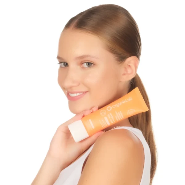 Protector Sun Care - Güneş Koruyucu Nemlendirici Krem SPF 50+++ - Görsel 4